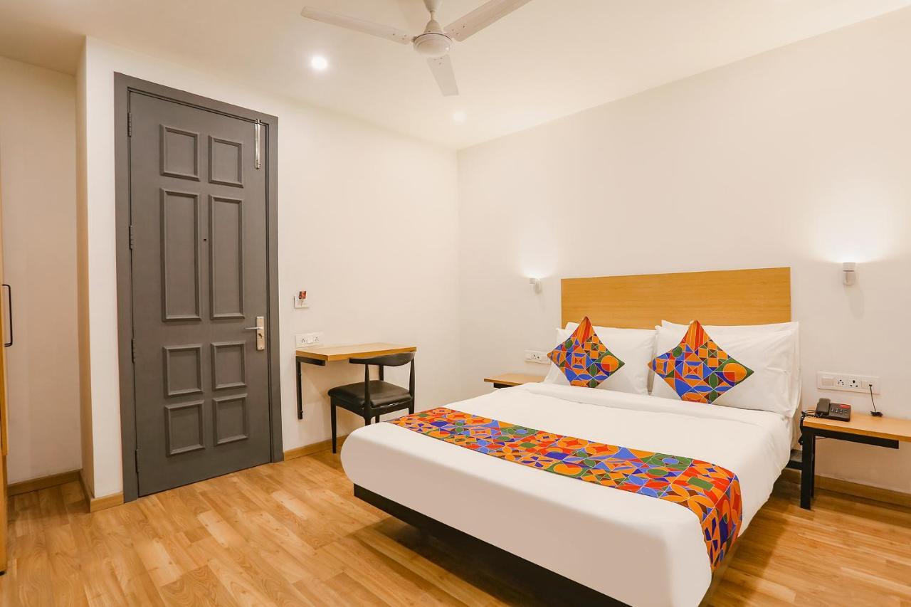 Fabexpress D2 Paschim Vihar Delhi (National Capital Territory of India) Exterior foto
